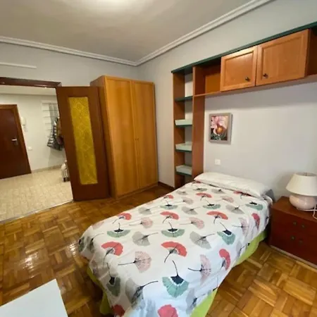 Appartement En Pleno Centro Oviedo