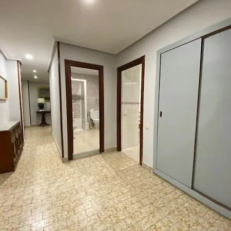 Appartement En Pleno Centro Oviedo